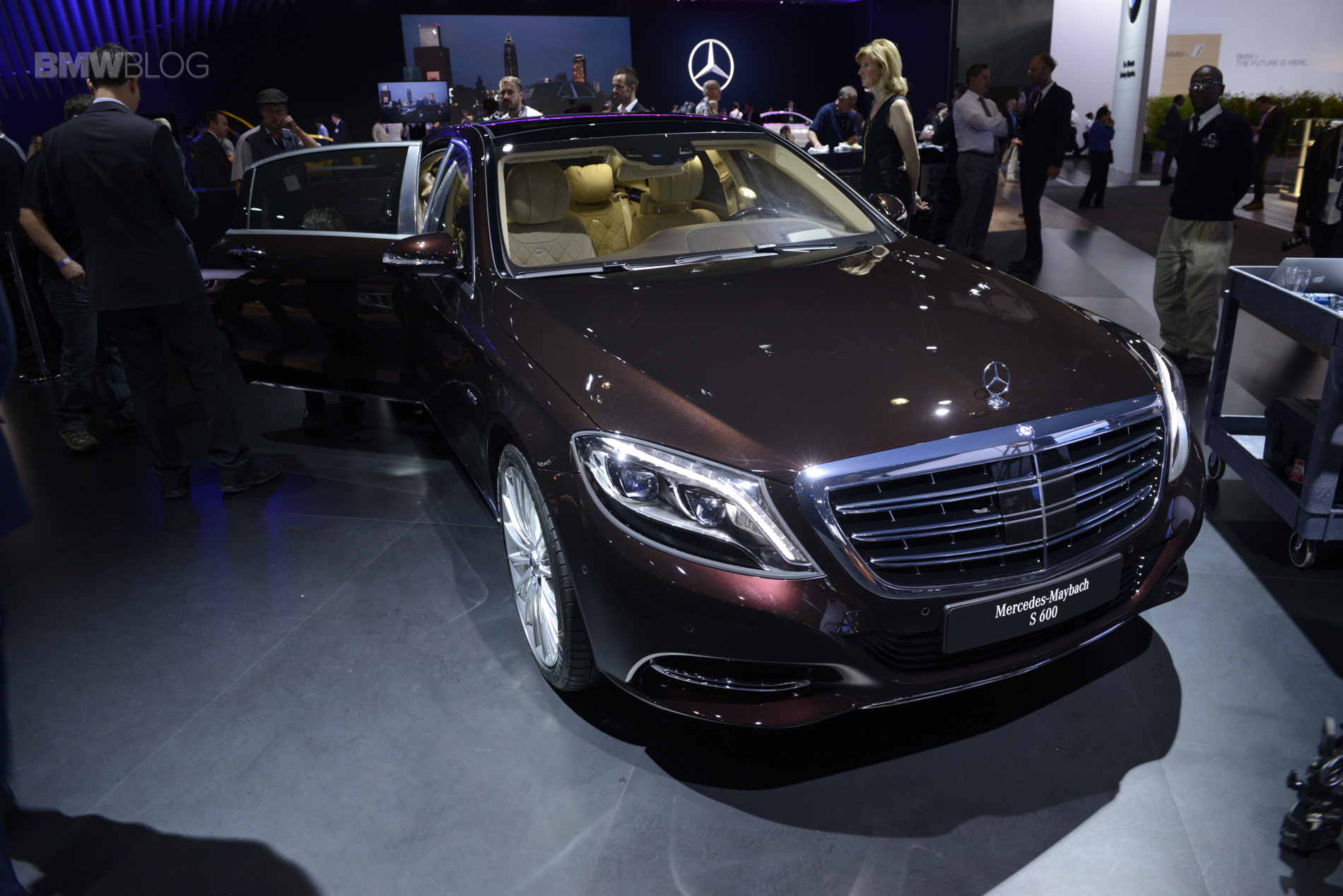 Mercedes Maybach S600 images 09
