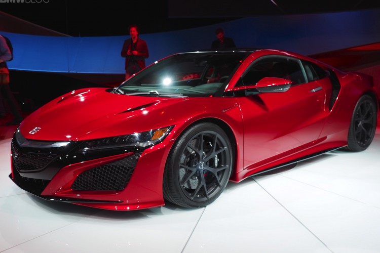 Acura NSX - BMW i8 Fighter is here