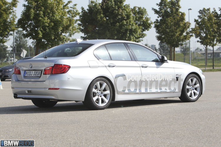 BMW and Continental team up on next step towards highly automated driving