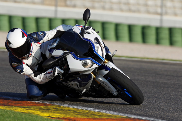 The new BMW HP4 based on the S 1000 RR
