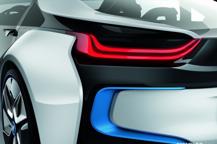 Editorial: The BMW i8 - Sustainable Magic