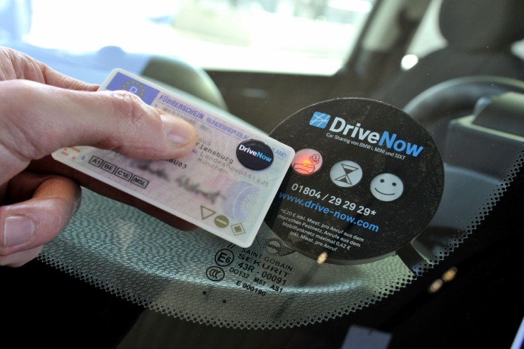 DriveNow: BMW and Sixt Joint Venture for premium car sharing