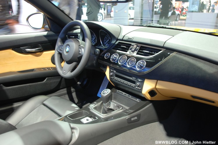 NYIAS 2011: BMW Z4 with new N20 four-cylinder engine