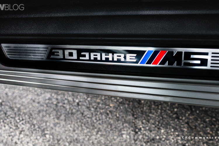 BMW M5 30 Jahre Sells For $700,000 To Benefit Street Survival