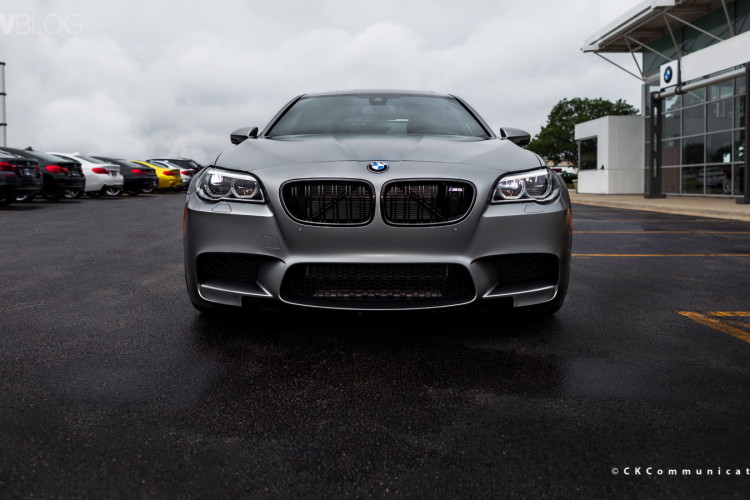 A BMW F10 M5 30 Jahre Edition Compared With A BMW F82 M4