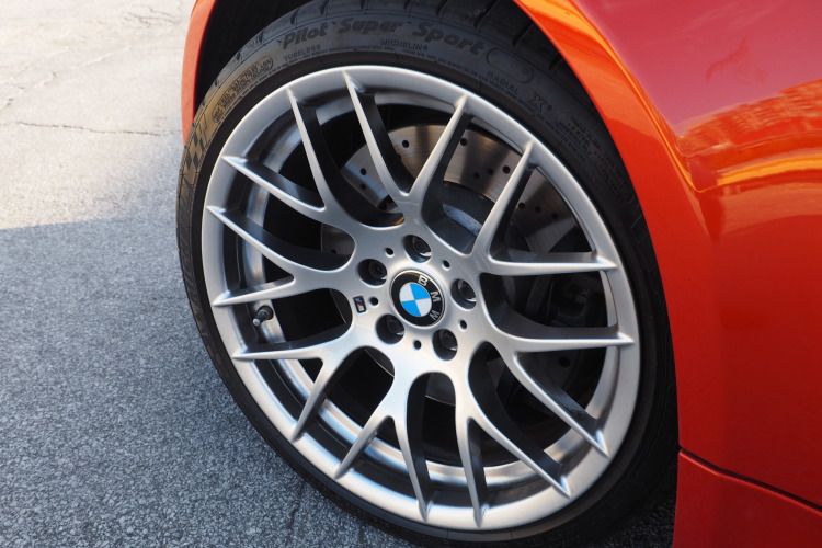 Michelin Pilot Super Sport Gets Tested Against Three New Competitors