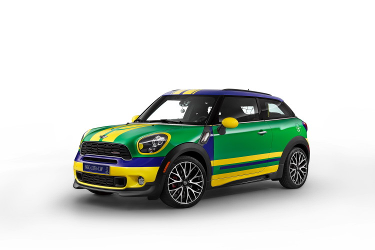 The MINI Paceman GoalCooper - Special Edition for 2014 World Cup in Brazil