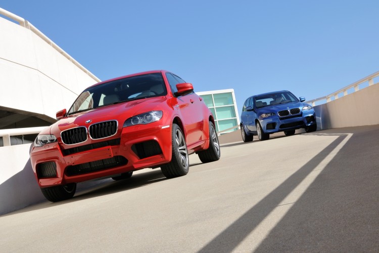 Innovative driver assistance systems for the BMW X5 M and the BMW X6 M