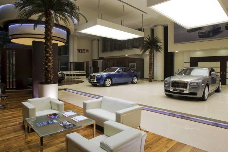 World’s Largest Rolls-Royce Dealer Opens in Abu Dhabi