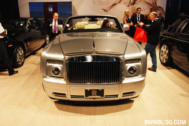 NYIAS 2011: Rolls-Royce Phantom Spirit of Ecstasy Edition